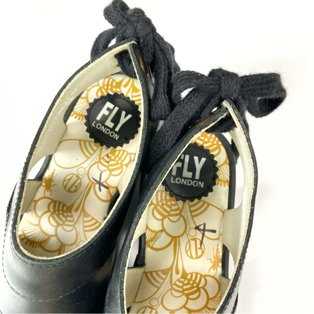 FLY LONDON Yown Wedge Black Leather Lace Up Sandal 40 Comfort Classic